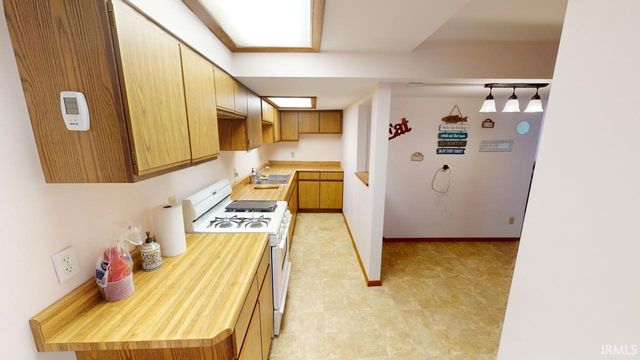 3964 N Lake Rd 24 E Road, Monticello, IN 47960