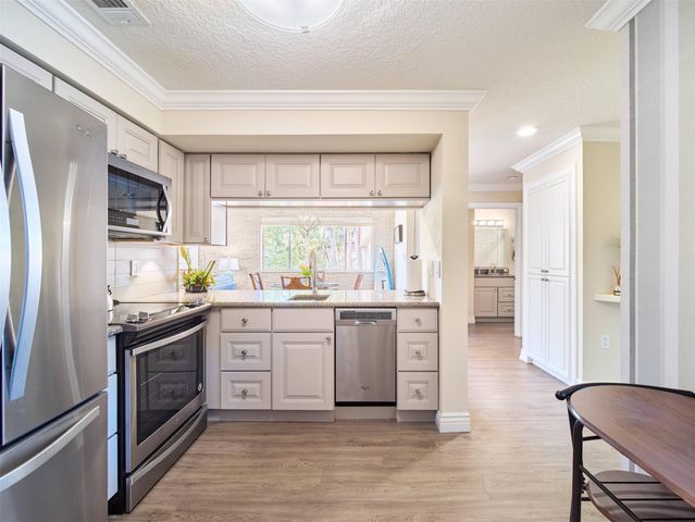 19218 Glenmoor Drive, West Palm Beach, FL 33409