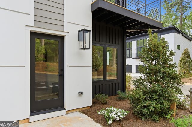 1186 Penny Lane, Atlanta, GA 30324