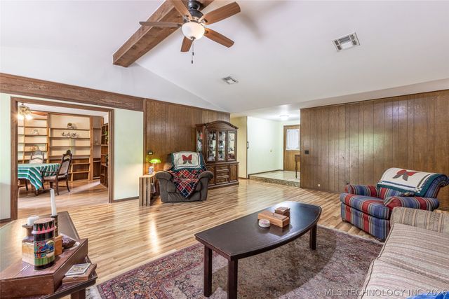3000 E Indianola Street, Broken Arrow, OK 74014