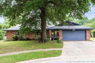 3000 E Indianola Street, Broken Arrow, OK 74014