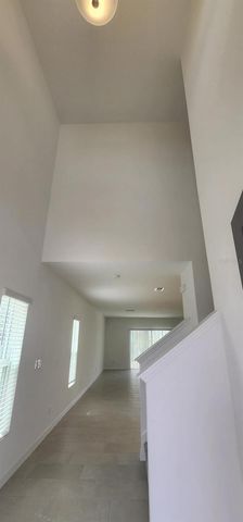 1203 ISLAND SLOUGH LANE, Davenport, FL 33837