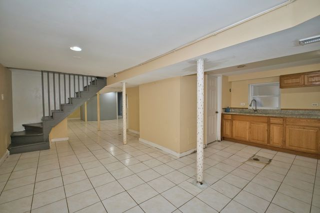 3422 N Kolmar Avenue, Chicago, IL 60641