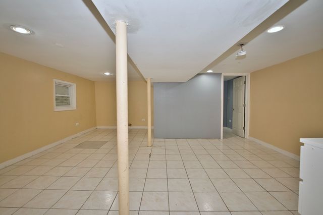 3422 N Kolmar Avenue, Chicago, IL 60641