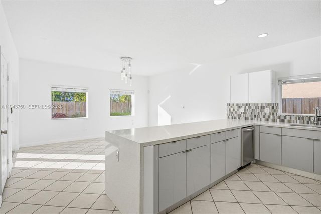 12920 SW 143rd Ter, Miami, FL 33186