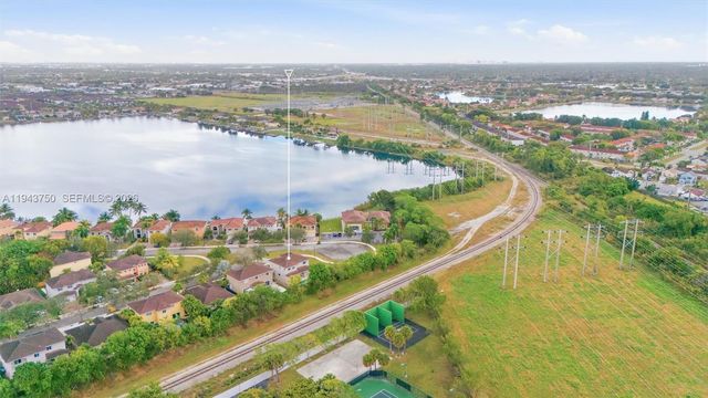 12920 SW 143rd Ter, Miami, FL 33186