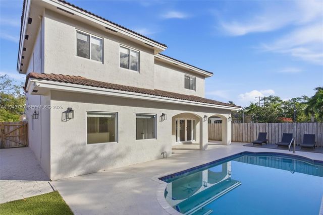 12920 SW 143rd Ter, Miami, FL 33186