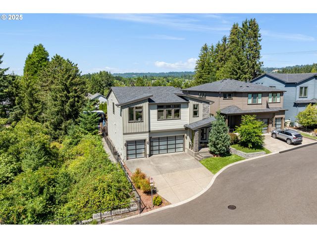 14647 Nw FRICKE Ln, Portland, OR 97229