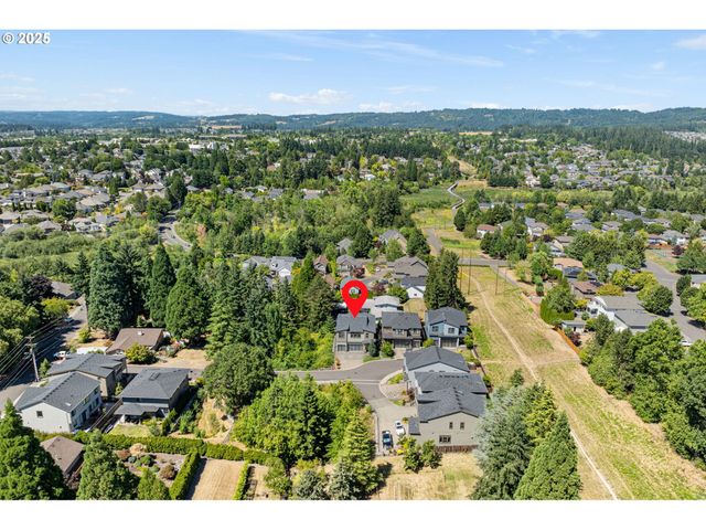 14647 Nw FRICKE Ln, Portland, OR 97229