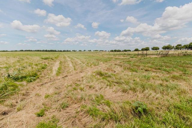 8615 N Fm 51, Decatur, TX 76234