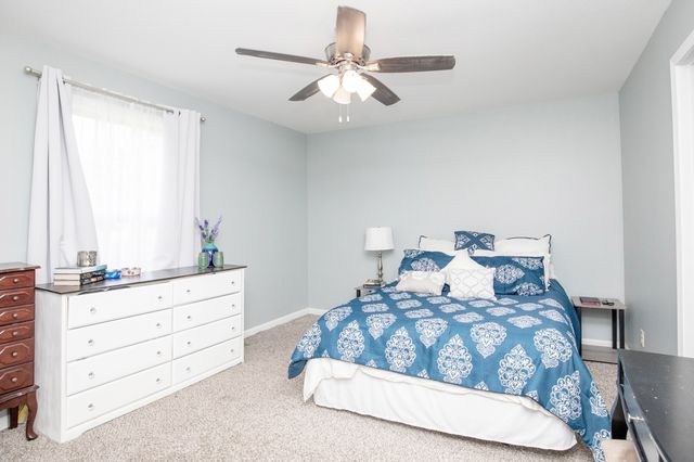 457 Reeves Dr, Clarksville, TN 37043