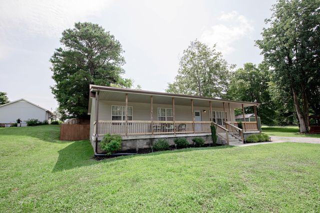 457 Reeves Dr, Clarksville, TN 37043