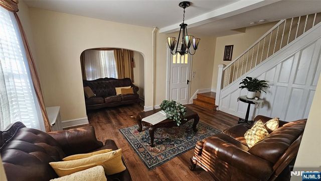 254-256 Illinois Avenue, Paterson, NJ 07503