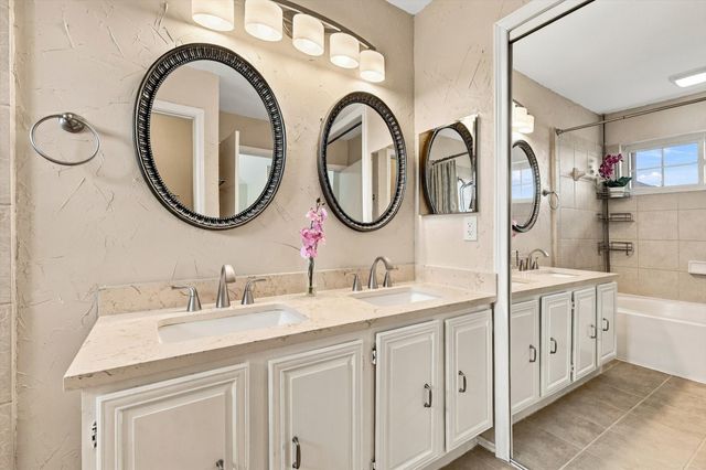 2524 Brooke Trail, Carrollton, TX 75006