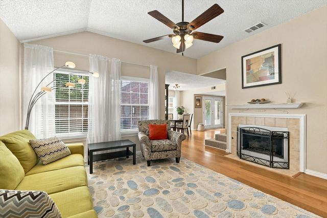 2524 Brooke Trail, Carrollton, TX 75006