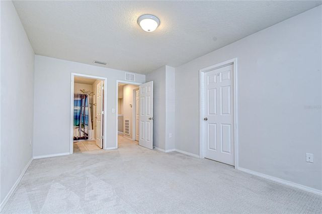 4739 WHITE SANDERLING COURT, Tampa, FL 33619