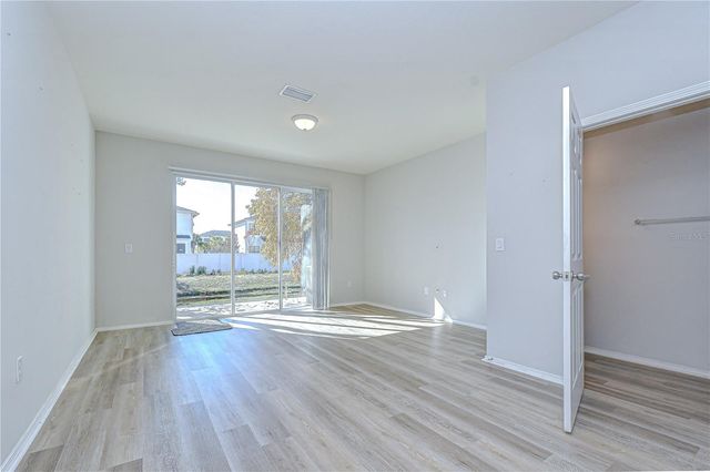 4739 WHITE SANDERLING COURT, Tampa, FL 33619