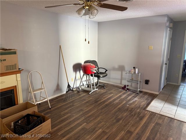 101 Doris Drive 48, Sallisaw, OK 74955