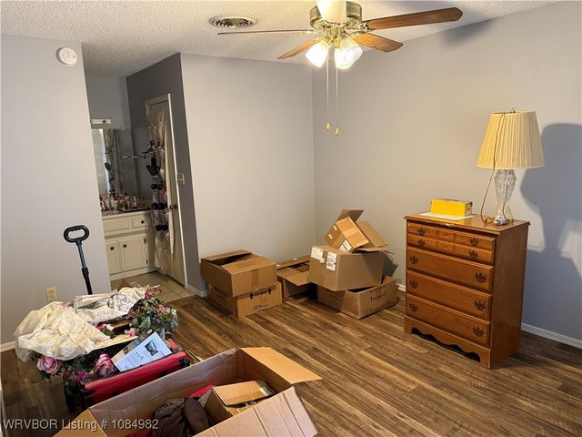 101 Doris Drive 48, Sallisaw, OK 74955