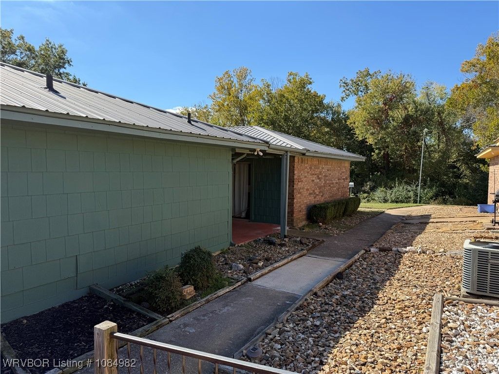 101 Doris Drive 48, Sallisaw, OK 74955