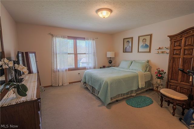 2535 Queensbury Road, Alliance, OH 44601