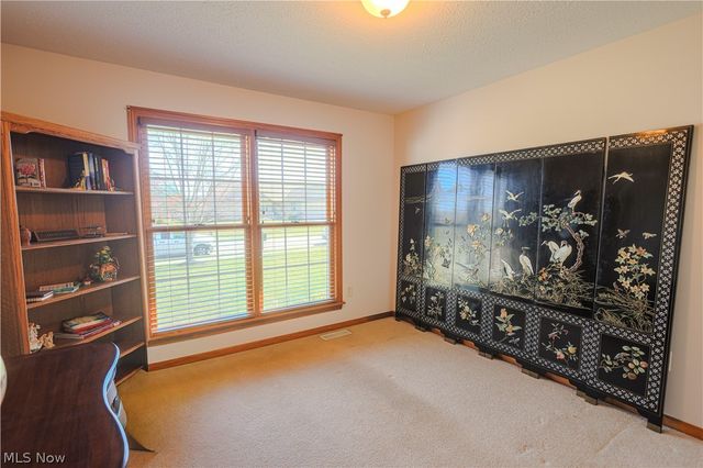 2535 Queensbury Road, Alliance, OH 44601