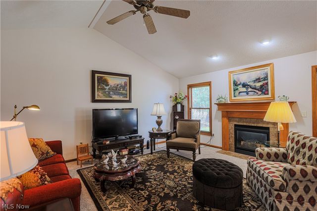 2535 Queensbury Road, Alliance, OH 44601