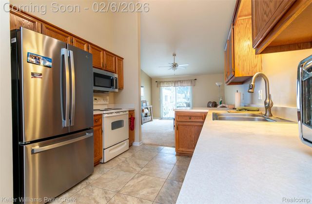 11406 Juliette 27, Washington Township, MI 48094