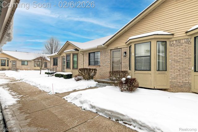 11406 Juliette 27, Washington Township, MI 48094