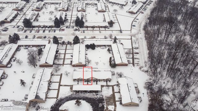 11406 Juliette 27, Washington Township, MI 48094