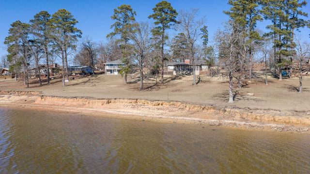115 Oakwood, Avinger, TX 75630