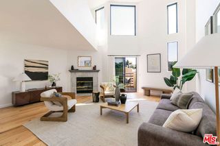 1848 N Alvarado Street, Los Angeles, CA 90026