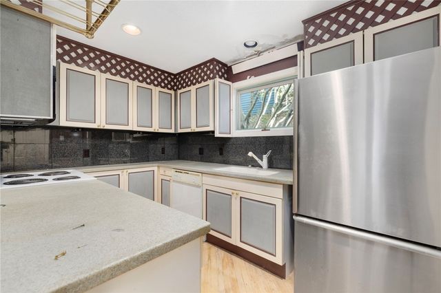 45 Pratt Street, Providence, RI 02906