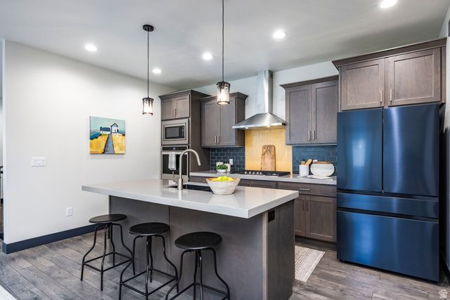 594 E SPRUCE GLEN RD, Murray, UT 84107