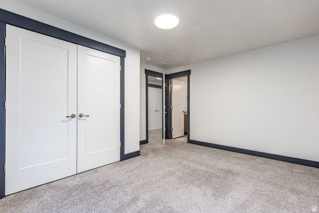 594 E SPRUCE GLEN RD, Murray, UT 84107