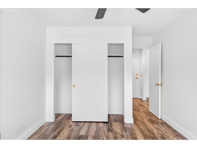 8717 Se MONTEREY Ave 304, Happy Valley, OR 97086