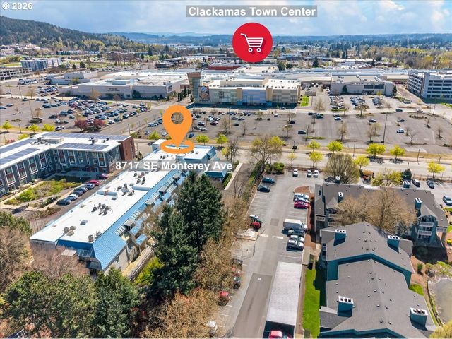 8717 Se MONTEREY Ave 304, Happy Valley, OR 97086