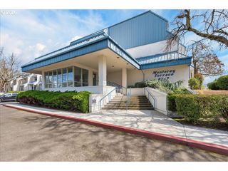 8717 Se MONTEREY Ave 304, Happy Valley, OR 97086