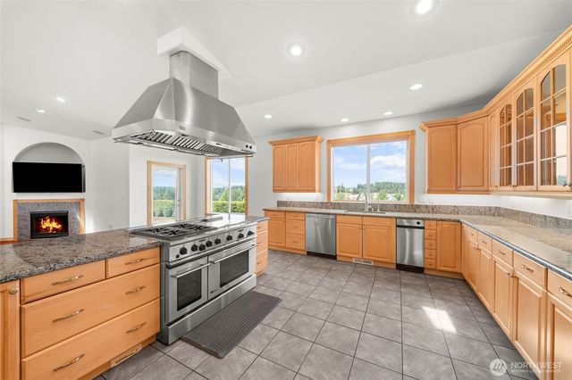 9216 Milburn Loop SE, Olympia, WA 98513