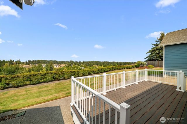 9216 Milburn Loop SE, Olympia, WA 98513