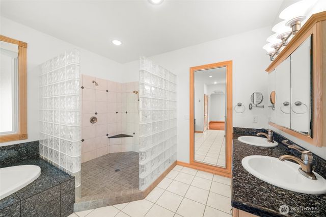 9216 Milburn Loop SE, Olympia, WA 98513