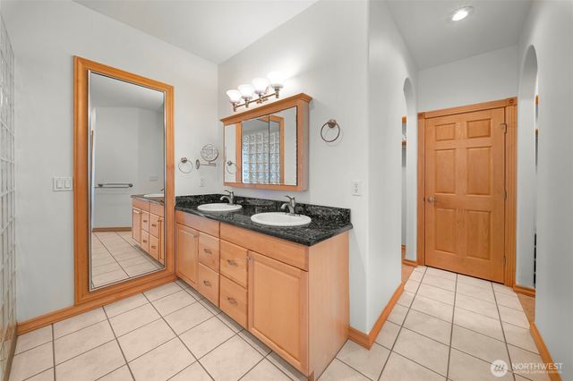 9216 Milburn Loop SE, Olympia, WA 98513