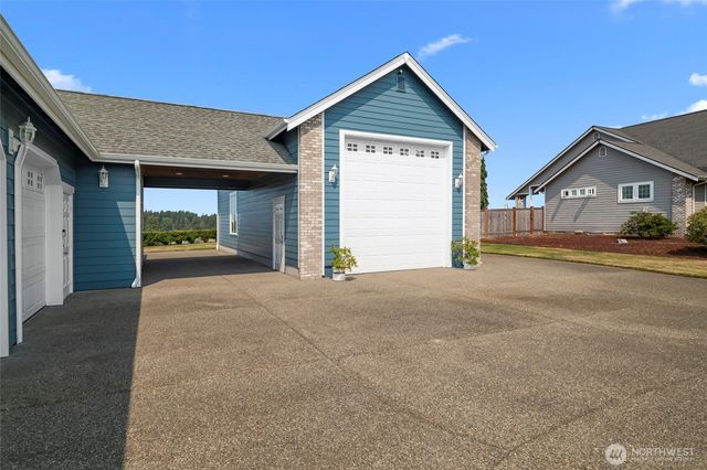 9216 Milburn Loop SE, Olympia, WA 98513