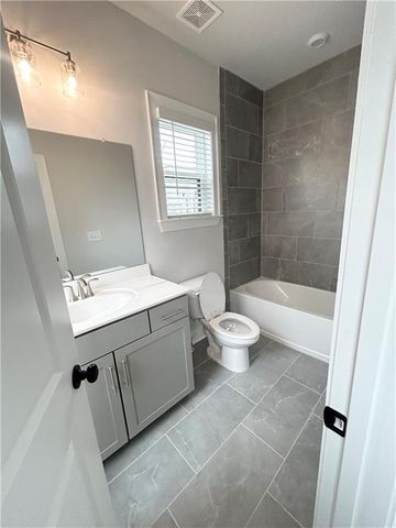 1038 Burnside Place NW, Atlanta, GA 30318
