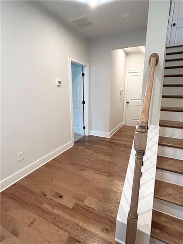 1038 Burnside Place NW, Atlanta, GA 30318