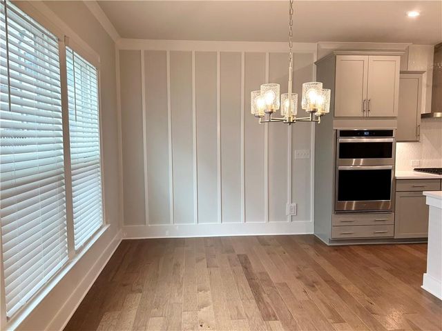 1038 Burnside Place NW, Atlanta, GA 30318