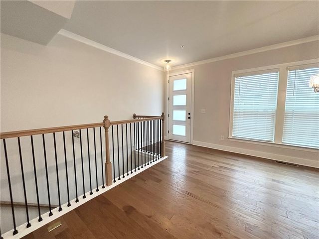 1038 Burnside Place NW, Atlanta, GA 30318