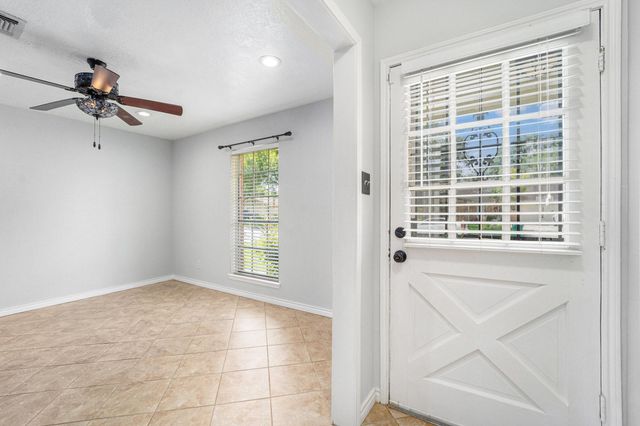 1215 Kenwick Place, Pasadena, TX 77504