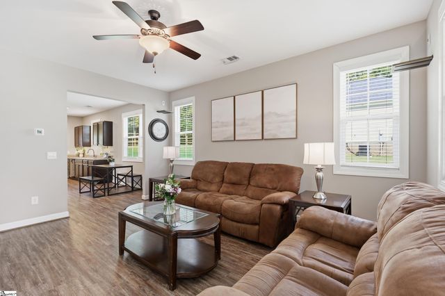 505 W D Street, Easley, SC 29640