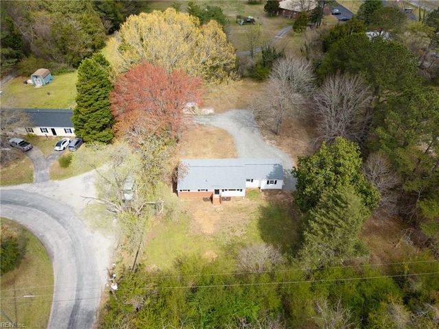 7013 Ashley ST, Hayes, VA 23072